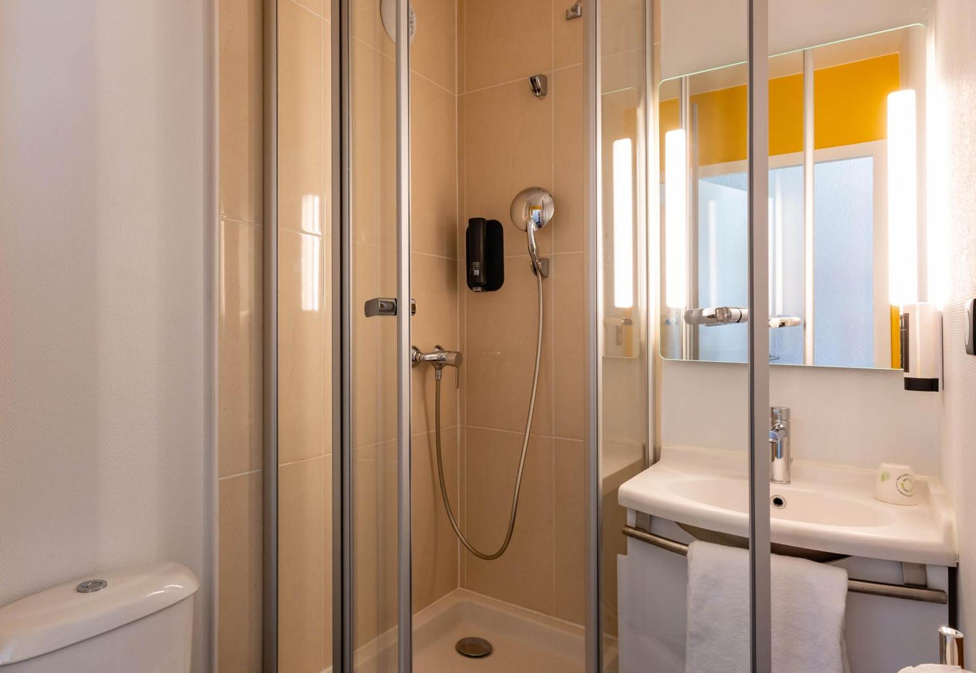 B&B Hotel Grenoble Centre Verlaine Экстерьер фото